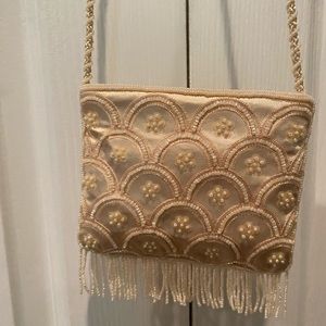 Ivory beaded pearl purse